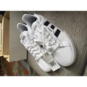 Adidas Daily 3.0 Skateboarding Shoes White Black Sz 8.5 New w Box GX1752